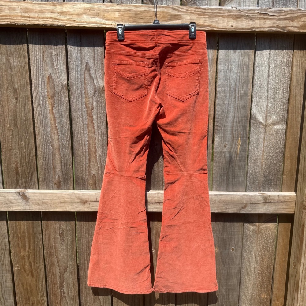 Free People We The Free Corduroy Flare Pants Rust Orange Bell Bottoms Size 28 - Picture 3 of 3